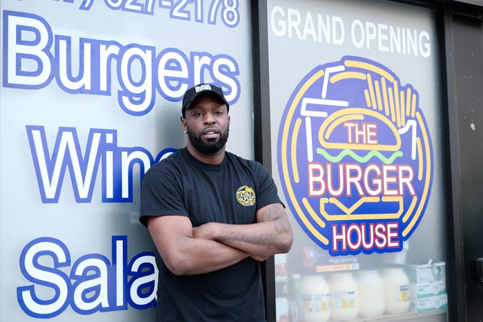  BED STUY WELCOMES THE BURGER HOUSE